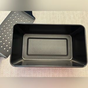 Non-Stick Loaf Pan with Insert
